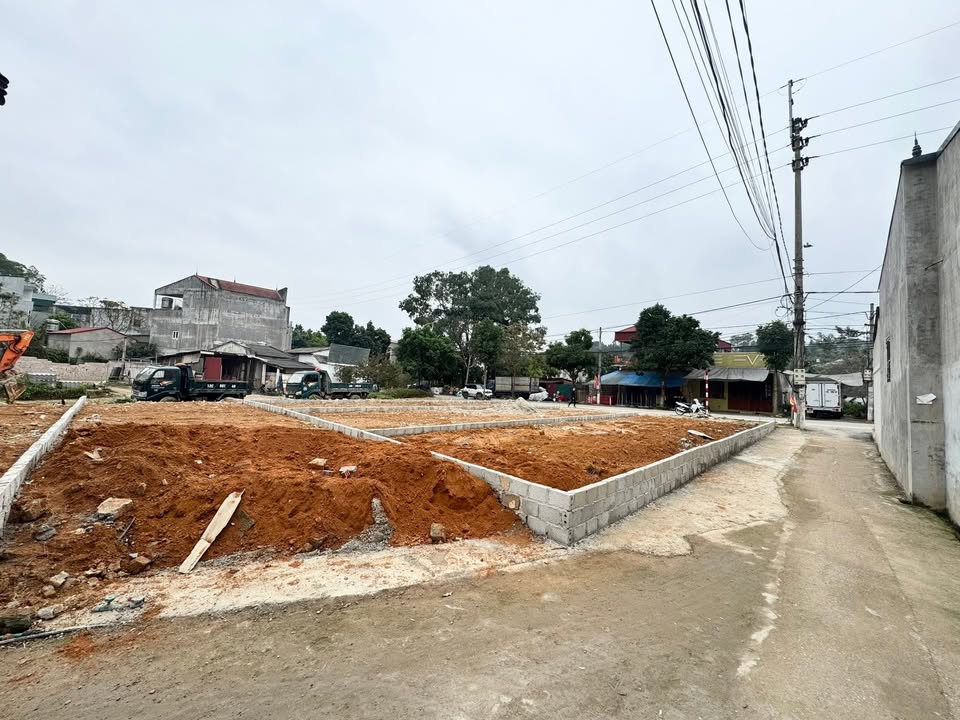 Đất nền Đường Bến Bắc, TP Lạng Sơn 90m² - Tiềm năng tăng giá!