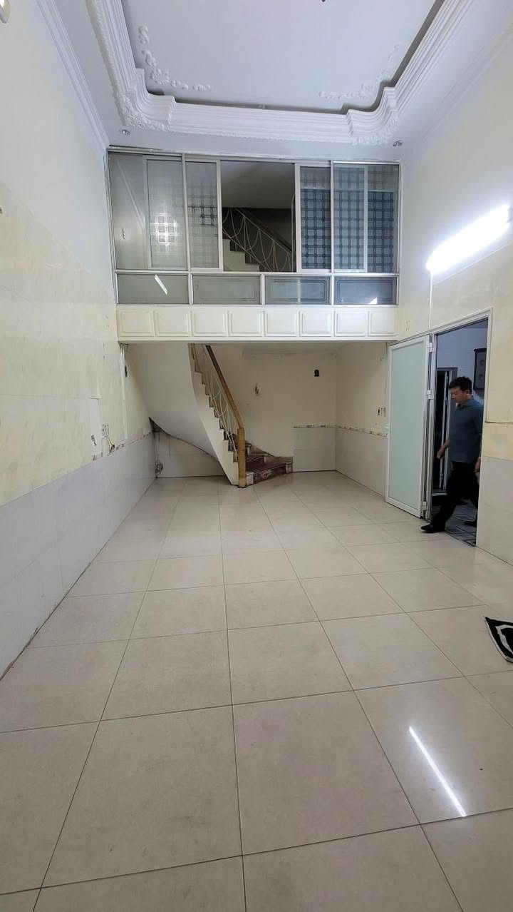 Nhà 3 Tầng Đường Hàng Kênh, Hải Phòng - Giá 5 Triệu/Tháng