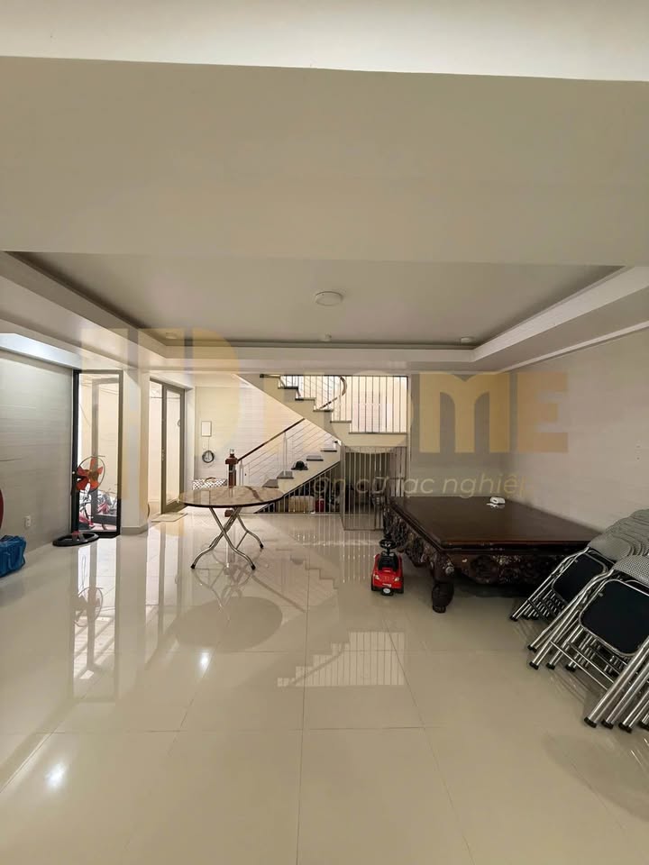 Nhà 60m² 2 Tầng Ngõ Lạch Tray - Kinh Doanh & Ở, Giá 7.5 Triệu/Tháng