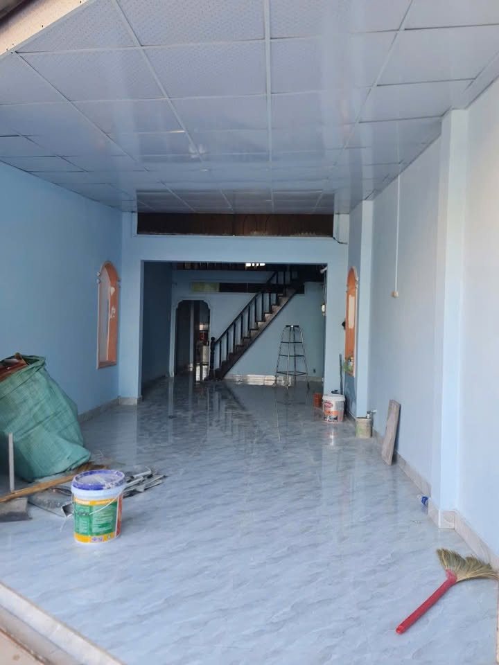 Nhà mặt tiền Song Hành QL22 Hóc Môn 80m² - Vị trí kinh doanh đắc địa