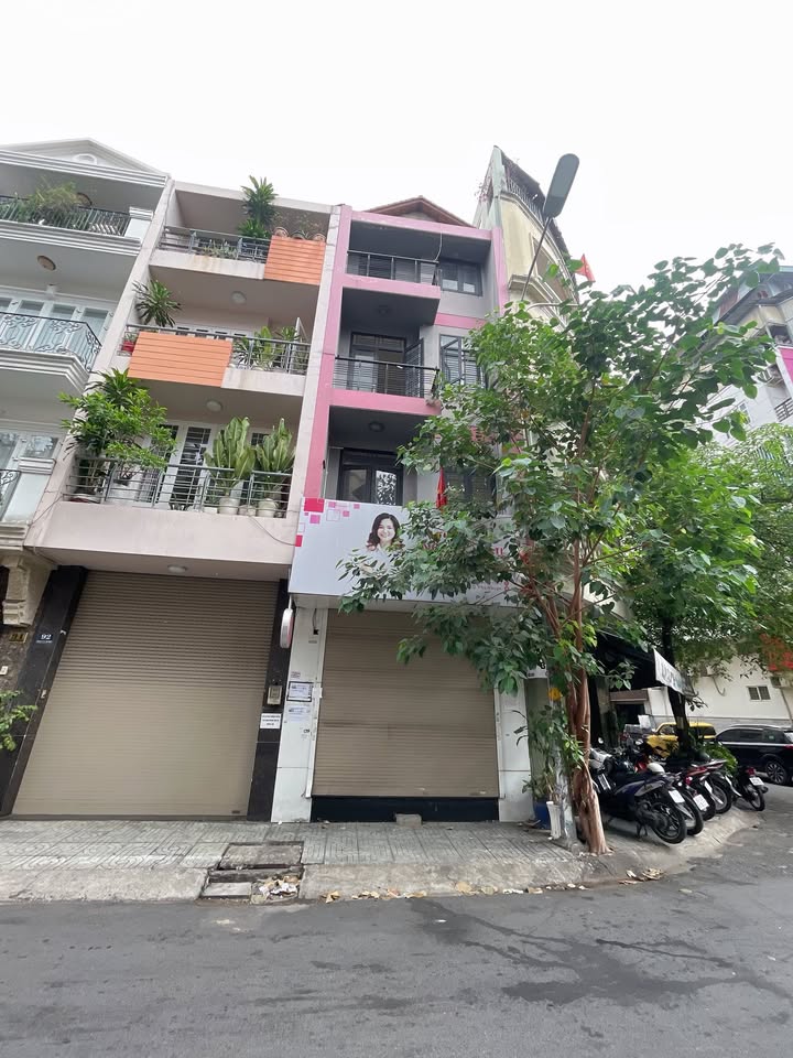 Nhà 90 Hoa Lan, Phú Nhuận - 7PN, 3 Lầu, Kinh Doanh Đa Ngành