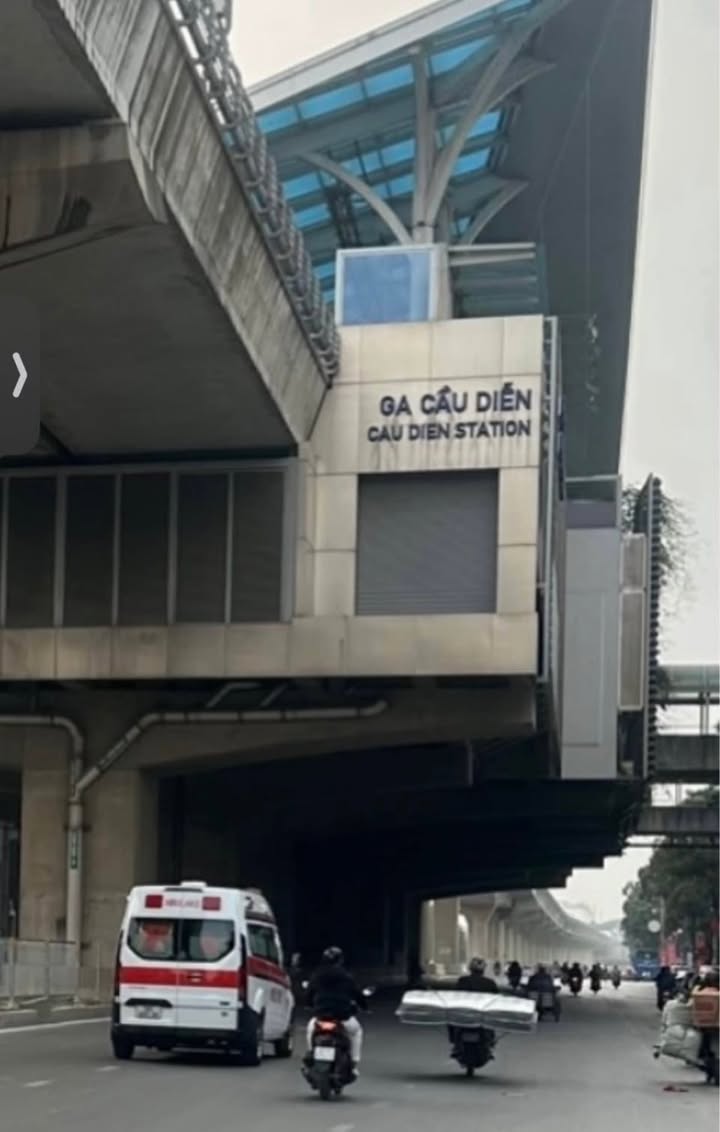 Nhà Phố Cầu Diễn 56m² - Mặt Tiền Kinh Doanh Đỉnh, Giá Tốt!