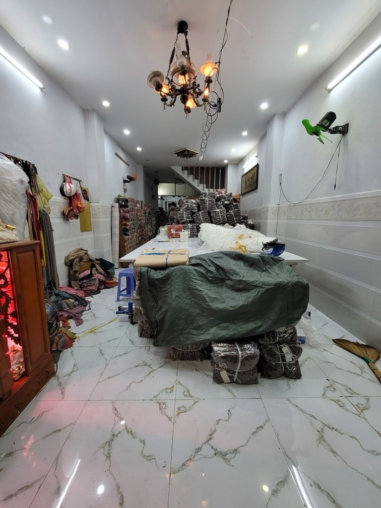 Nhà phố Tân Phú 85m² - Mặt tiền kinh doanh, dòng tiền 20tr/tháng