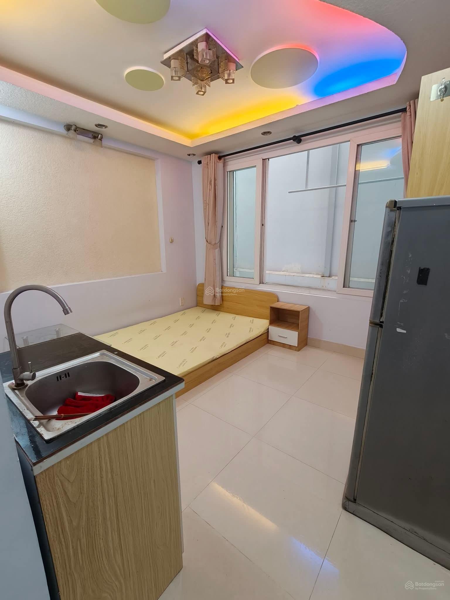 Cho Thuê Phòng Trọ Full Nội Thất 20m² Quận 7 - Giá 4.5 Triệu/Tháng