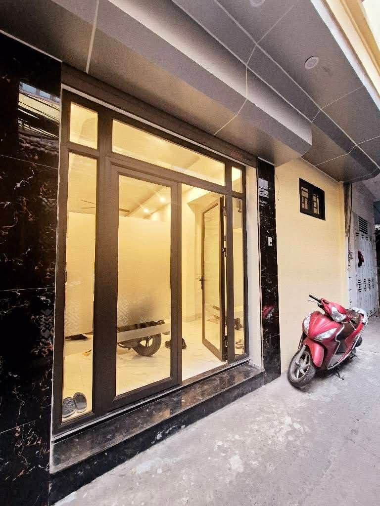 Nhà Riêng Tạ Quang Bửu 34m² - Full Nội Thất, Sẵn Sàng Ở Ngay!