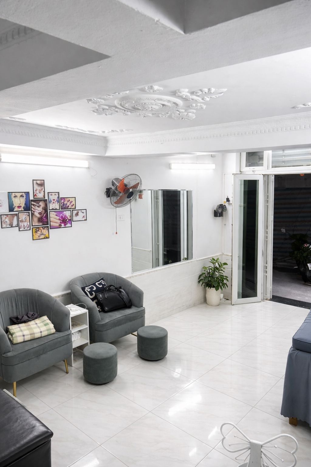 Nhà riêng Kim Mã Ba Đình 28m² 9.5 tỷ - Chính chủ bán, sổ đỏ sẵn sàng!