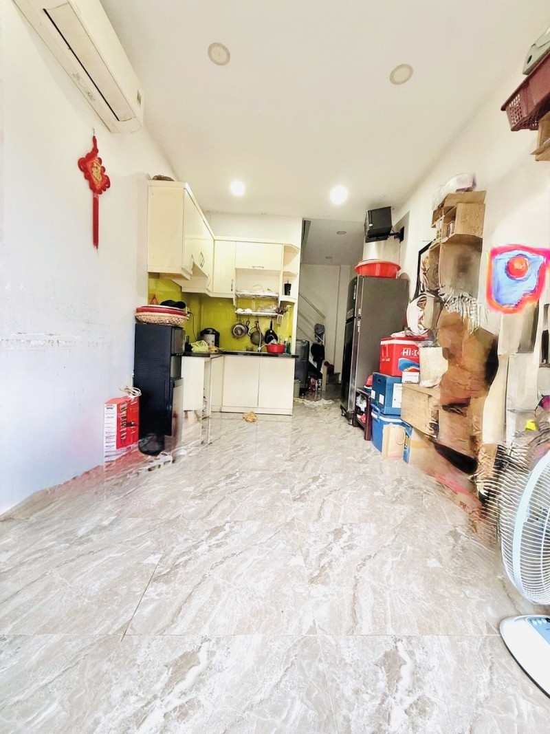 Nhà Tân Sơn Nhì, Tân Phú 22m² 3.15 tỷ - Sổ hồng sẵn!