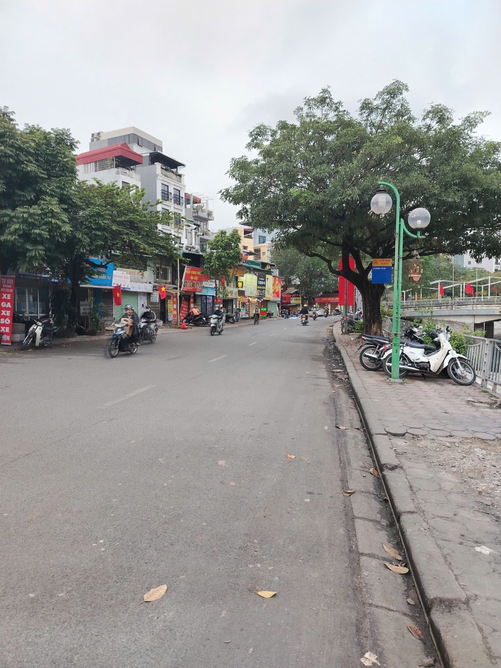 Nhà Nguyễn Khang Cầu Giấy 50m² - Sổ hồng sẵn, ô tô sát nhà!