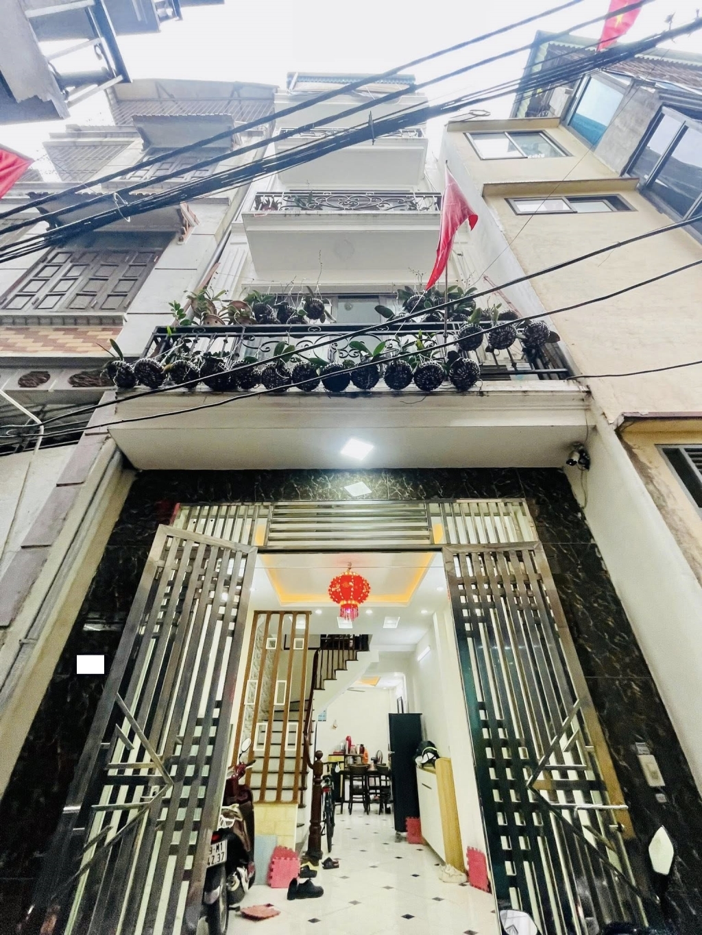 Nhà 5 tầng Thụy Khuê, Tây Hồ - 38m², 9.5 tỷ, Dòng tiền 30tr/tháng