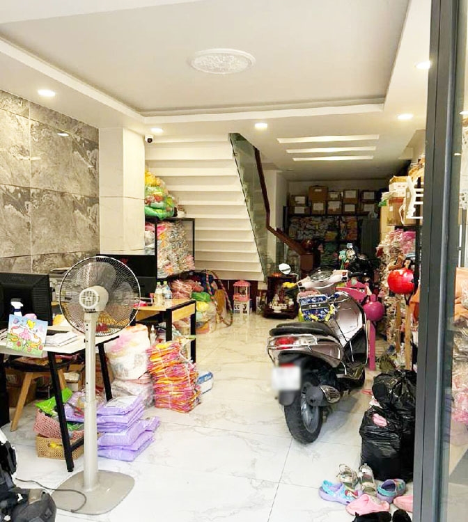 Nhà Trường Chinh, Tân Bình 50m² - Ô tô vào tận nhà, sổ hồng sẵn!