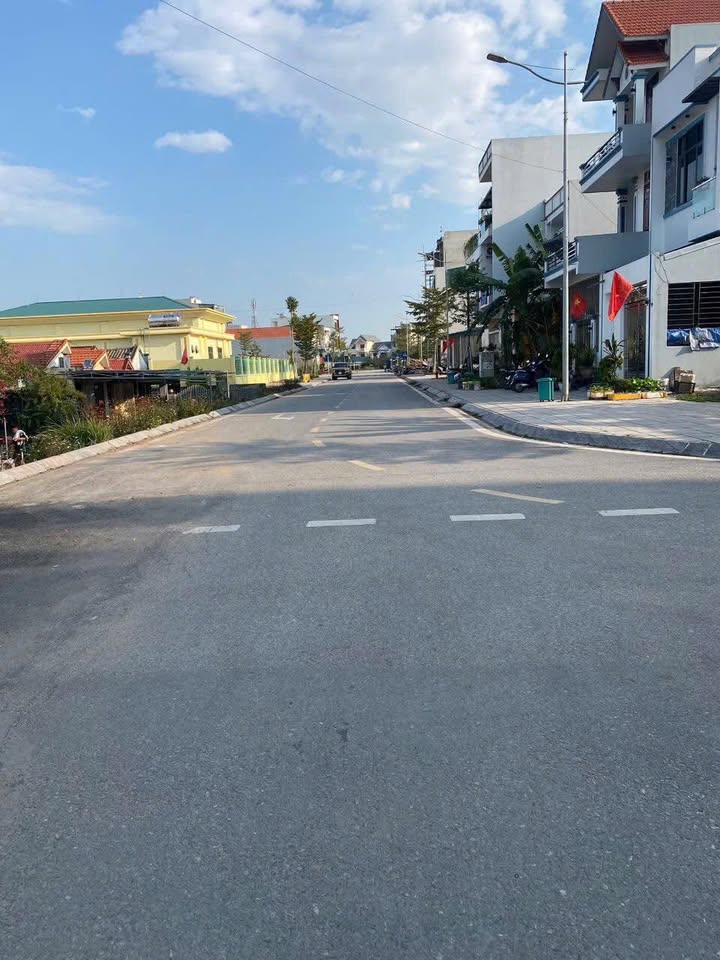 Bán đất nền 624m² tại Hải Hòa, Móng Cái - Sổ đỏ, tách thửa, giá tốt