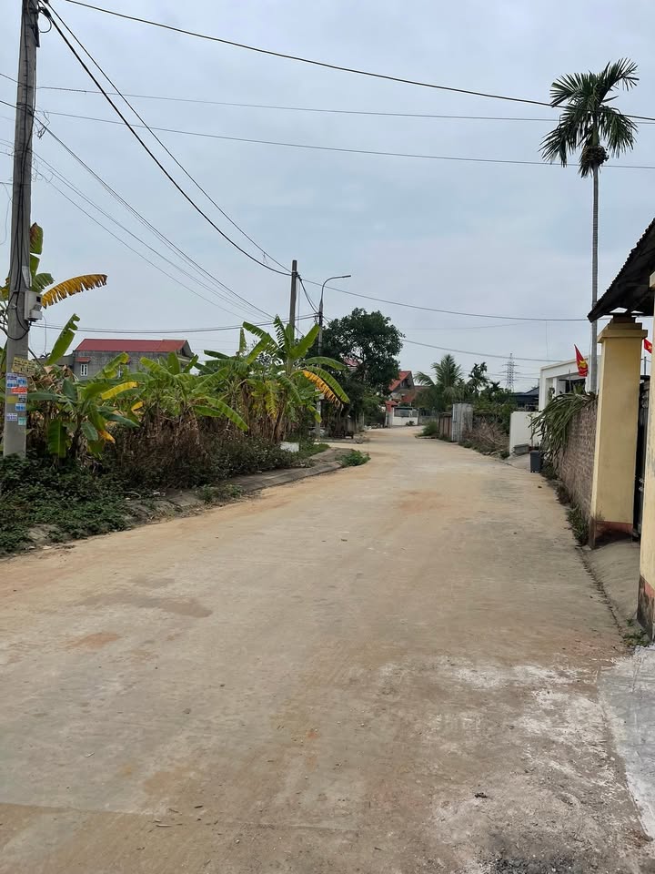 Đất nền Uông Bí 105m² (SKD 60m²) - Gần Bãi Dãi, Giá 8xx Triệu