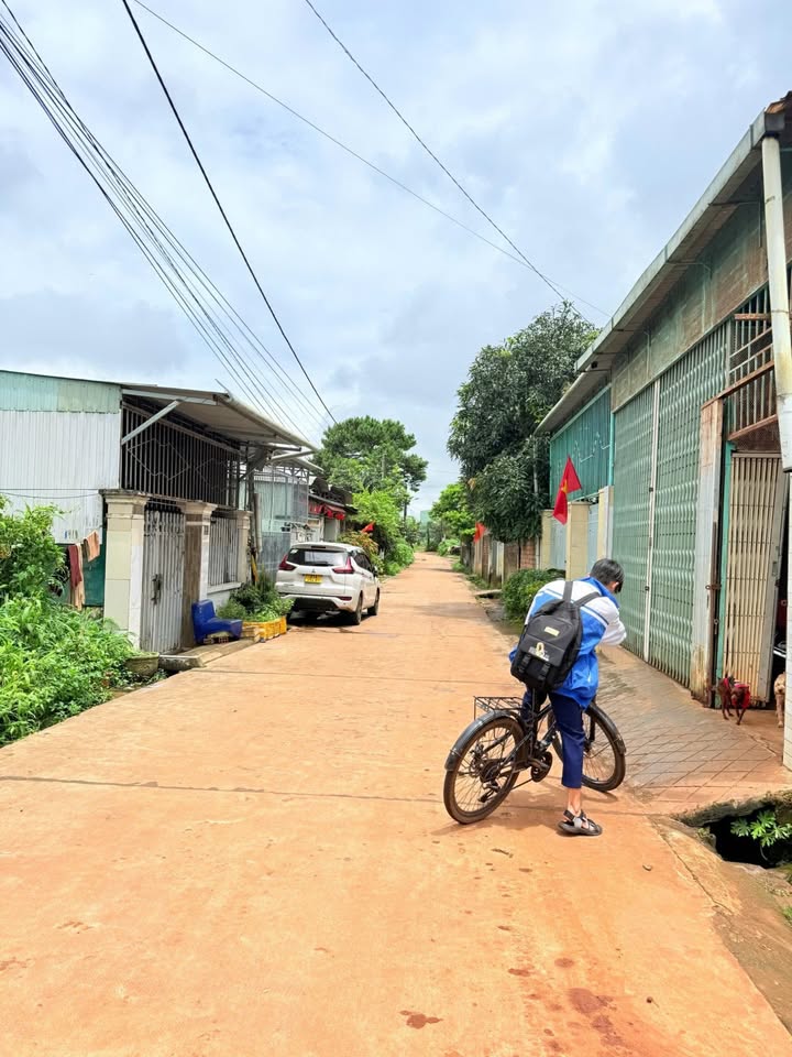 Đất nền Pleiku 140m² - Sổ đỏ chính chủ, tặng nhà cấp 4!