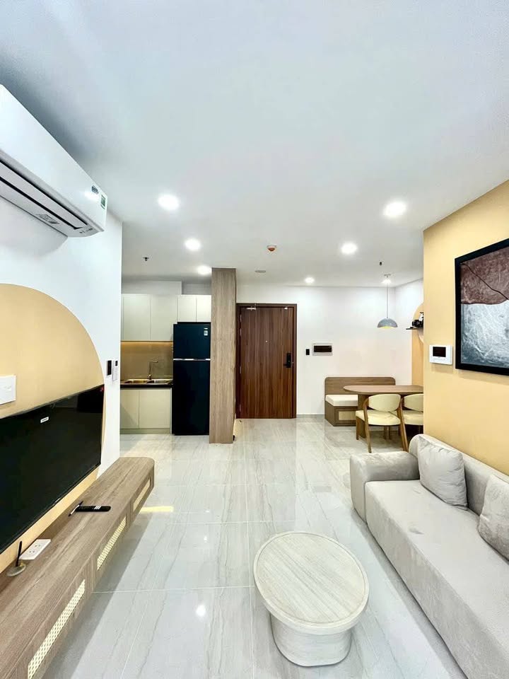 Bán gấp căn hộ Happy One Central 70m² - 2.7 tỷ, Sổ hồng, View hồ bơi