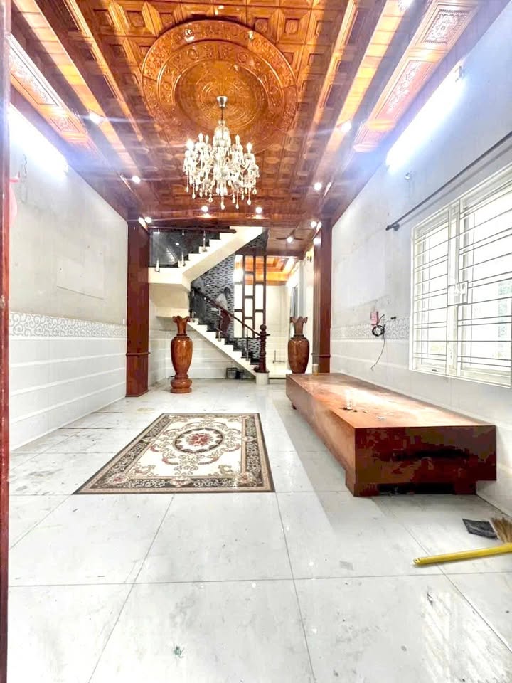 Nhà riêng Lê Văn Quới, Bình Tân 72m² - Ô tô vào tận nhà!