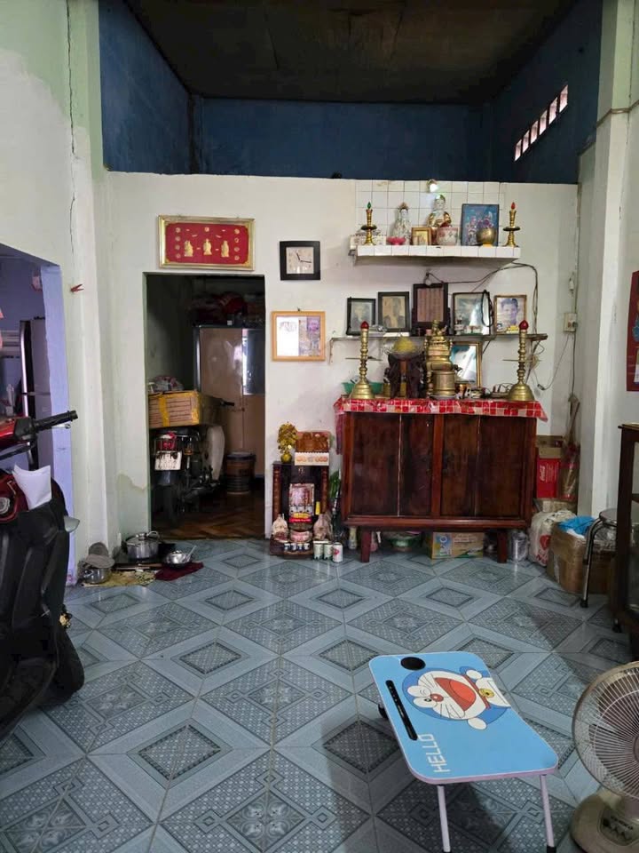 Nhà riêng Cách Mạng Tháng 8, Quận 3 77m² - Sổ hồng sẵn, vị trí vàng!