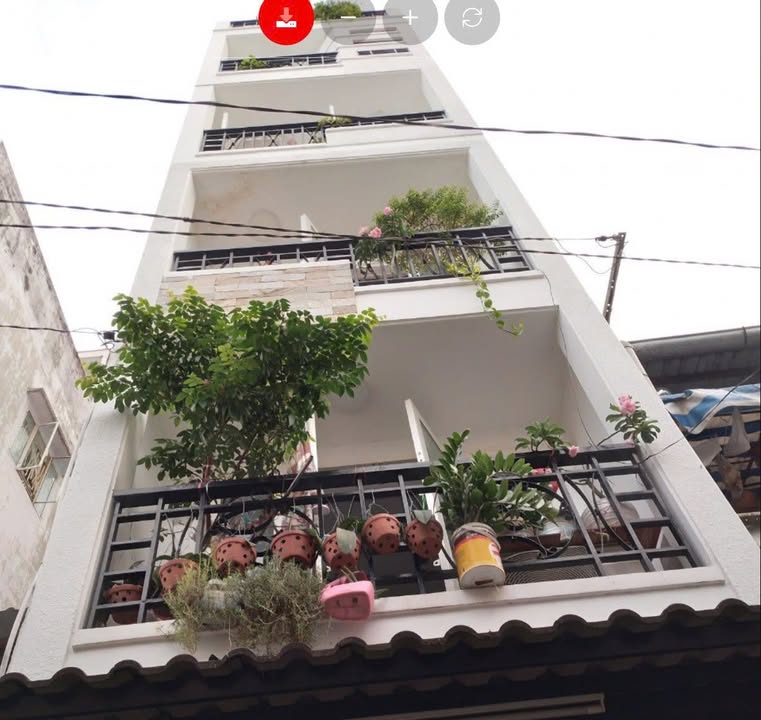 Nhà Nguyễn Tiểu La, Q10 30m² - Sổ hồng sẵn, 5 tầng kiên cố!