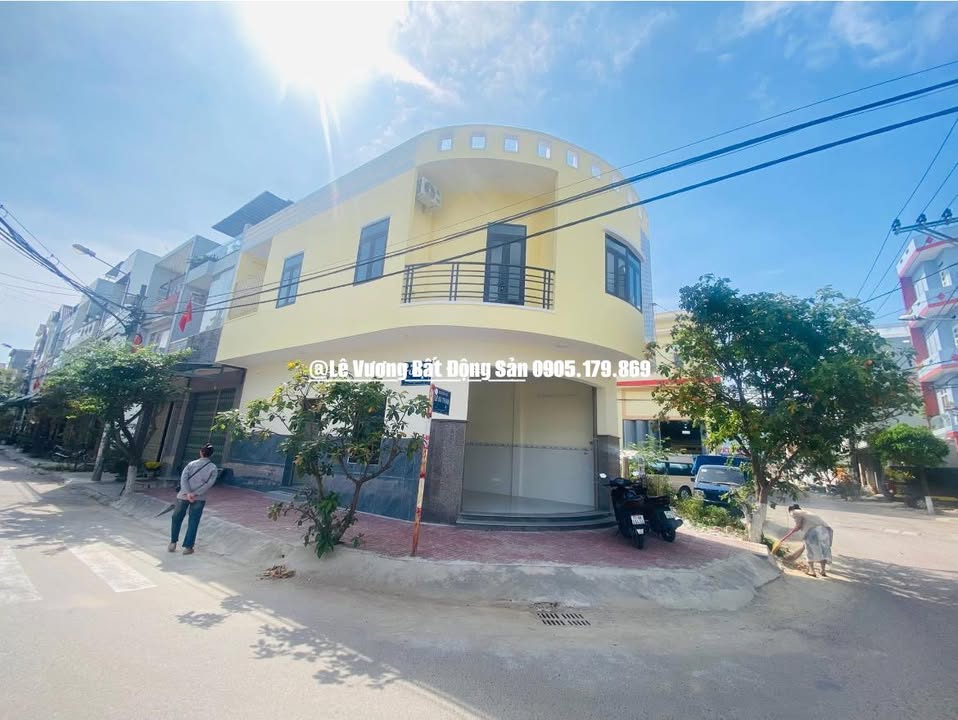 Nhà Góc 2 Tầng Võ Thị Sáu, Quy Nhơn - 50m² Giá 3.2 Tỷ - Sổ Hồng Sẵn Sàng