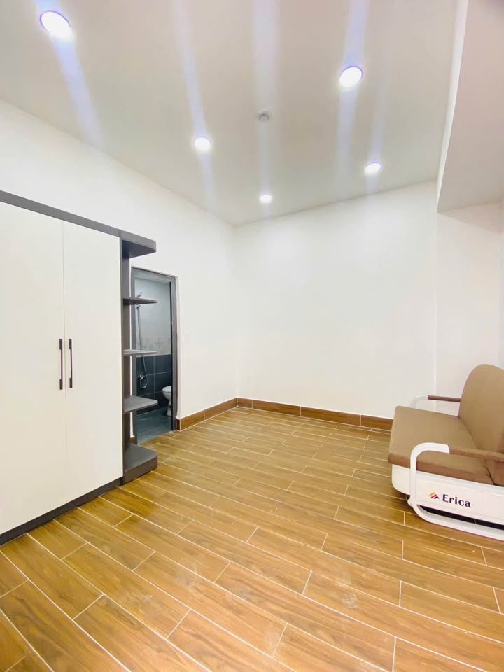 Nhà Hẻm 17 Lâm Văn Bền Q7 - 92m² - 6PN Full Nội Thất - Thu Nhập 25tr/tháng