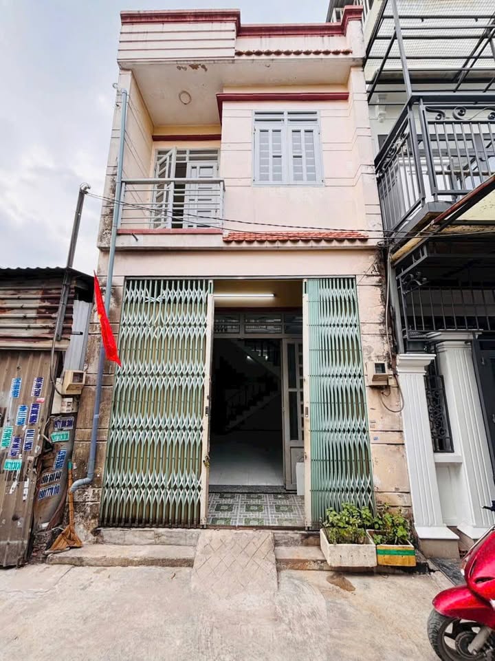 Nhà riêng Bình Chánh 48m² - Ô tô vào tận nhà, giá tốt hiếm có!