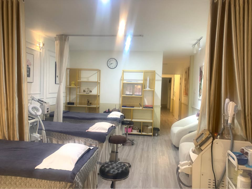 Sang Nhượng Nail-Spa Thảo Điền 80m² - Vị Trí Kinh Doanh Đắc Địa