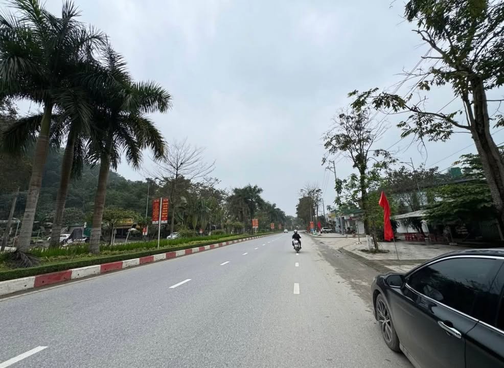 Đất Mặt Tiền Âu Cơ, TP Yên Bái - 92m² Hướng Tây Nam - Giá Thỏa Thuận