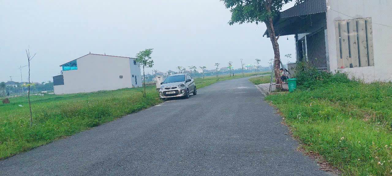 Đất nền Thạch Trung Hà Tĩnh 169m² - Sổ đỏ chính chủ