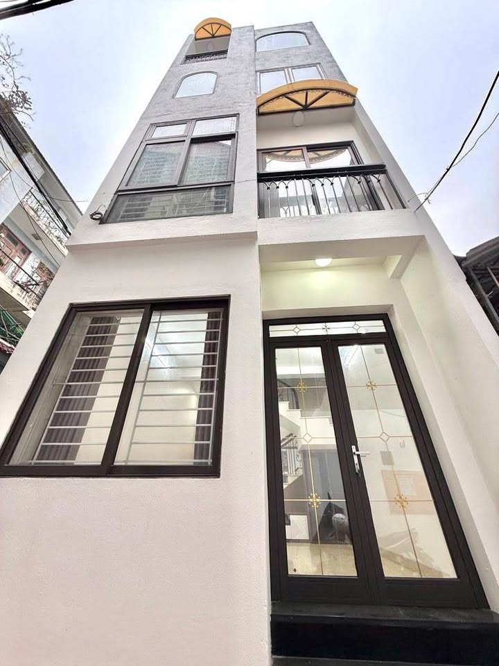 Nhà Riêng Việt Hưng 45m² 4 Tầng Full Nội Thất - Sẵn Sàng Về Ở Ngay!