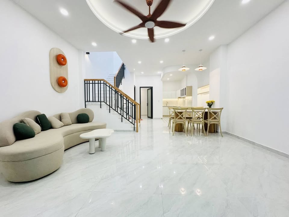 Nhà riêng gần BV Gia Định 67m² 7.55 tỷ - Sẵn sàng ở ngay