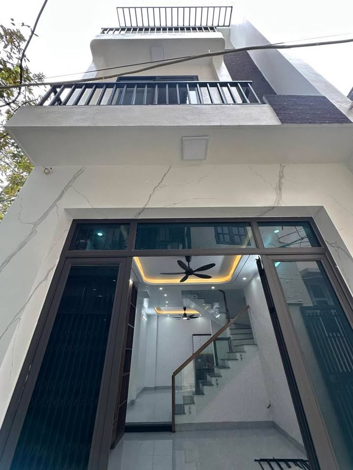 Nhà 3 tầng Nam Định 45m² - Sẵn sàng dọn vào ở!