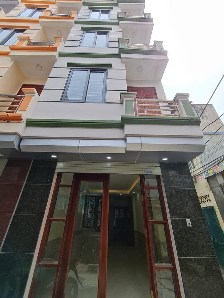 Nhà Phố Phố Trạm Long Biên 3 tỷ - Giá Tốt Hiếm Có!