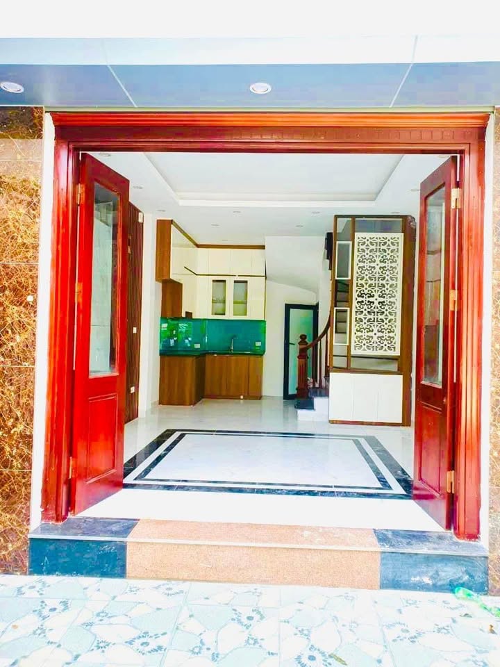 Nhà Riêng Phố Xuân Đỗ 33m² Long Biên - Giá tốt hiếm có!