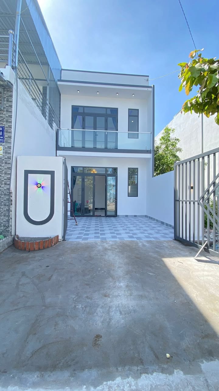 Nhà riêng KDC Hòa Thuận Kiên Giang 97.5m² - Full nội thất, vào ở ngay!