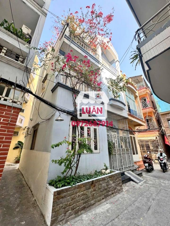 Nhà cho thuê Phú Nhuận 42m² 22 triệu/tháng - Căn góc hẻm xe hơi!