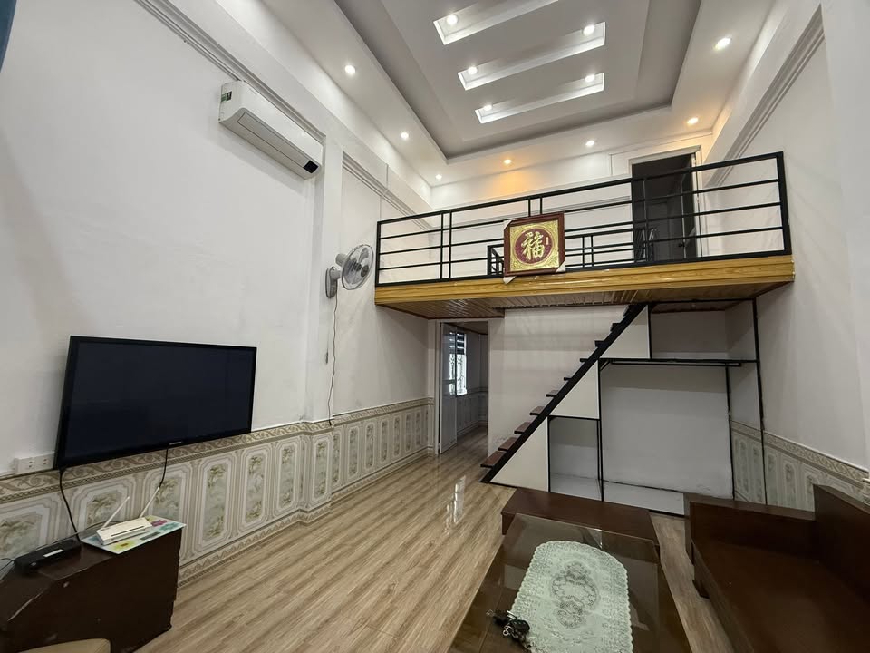 Nhà Gác Lửng Mặt Tiền Yên Thế, TP Yên Bái - 57m² Sẵn Sàng Ở Ngay