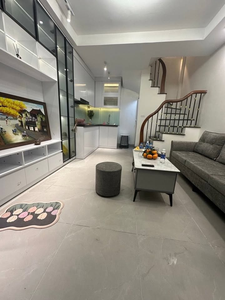 Nhà riêng Tôn Đức Thắng Đống Đa 22m² giá 6.3 tỷ - Sổ đỏ chính chủ!