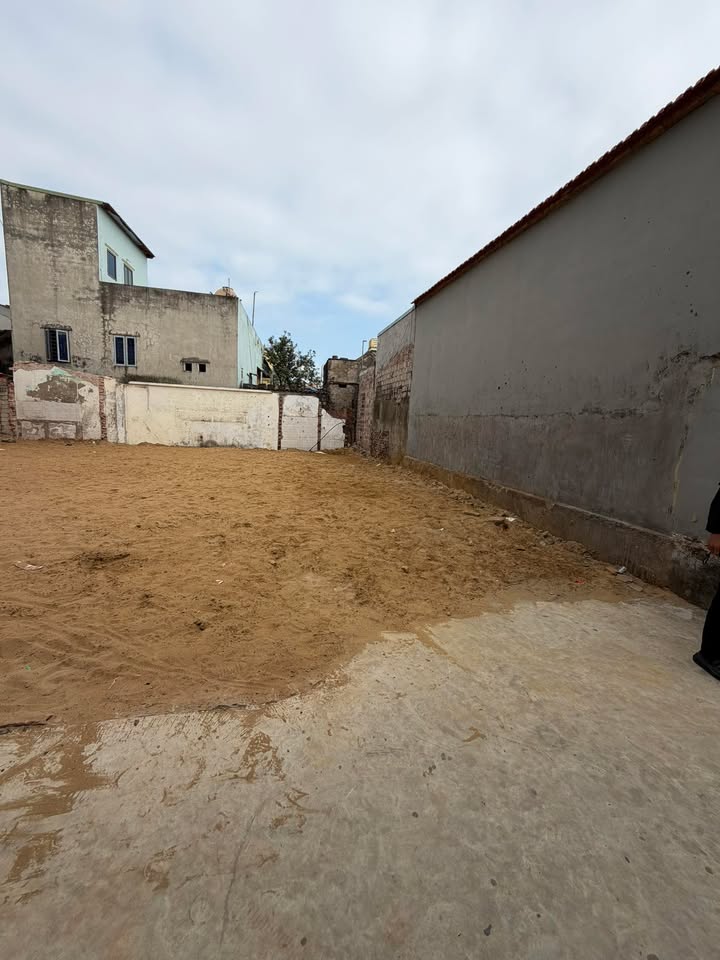 Đất nền Minh Lộc Hậu Lộc 81m² - Sổ đỏ chính chủ, tiềm năng tăng giá!