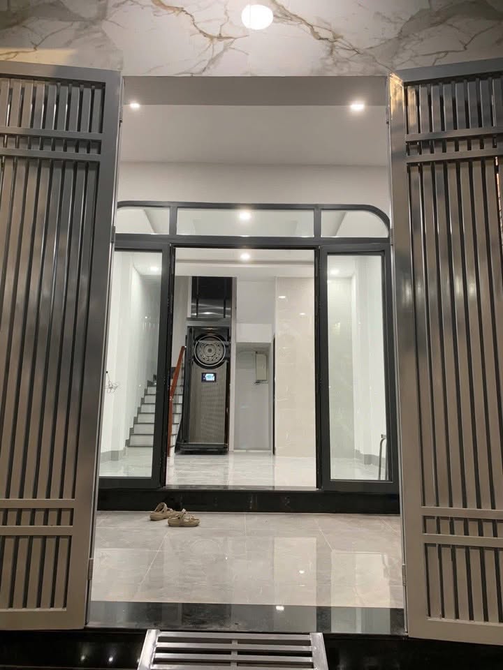 Nhà phố Phan Thiết 200m² - Mặt tiền kinh doanh đắc địa!