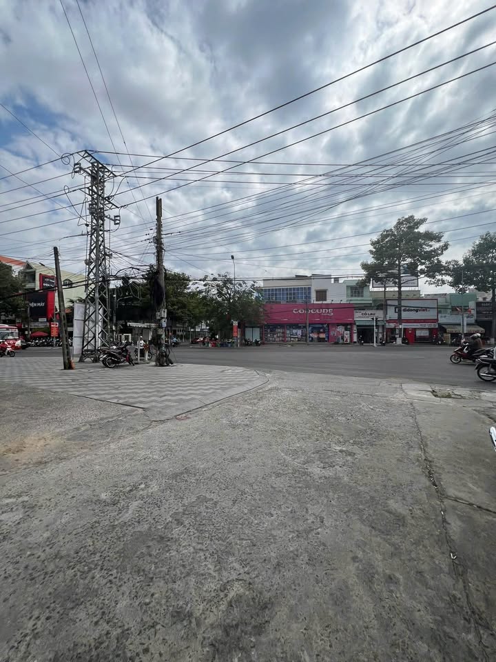 Đất nền Phan Thiết 223m² - Sổ đỏ chính chủ, xây dựng tự do!