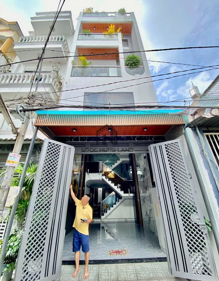 Nhà Phố 56m² Q.12 - 5 Tầng, 4PN, Sổ Hồng, Giá 6.3 Tỷ TL