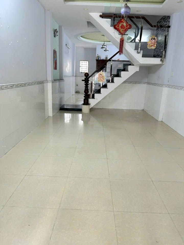 Nhà Riêng Lê Thị Riêng 64m² 7 Triệu/Tháng - Hẻm Ô Tô Vào Tận Nhà!