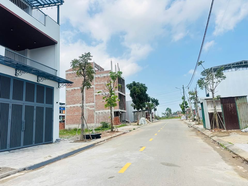 Cho thuê đất KQH Bàu Vá, Huế 96m² - Giá 2.5 Triệu/Tháng