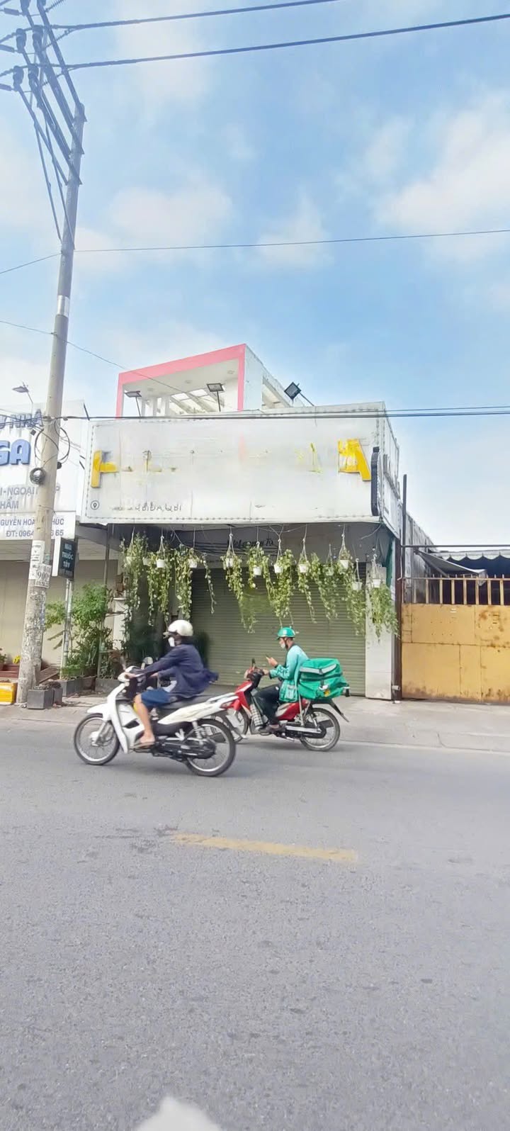 Nhà Mặt Tiền Đường Mã Lò Bình Tân 18 Triệu/Tháng - Mặt Tiền Kinh Doanh!