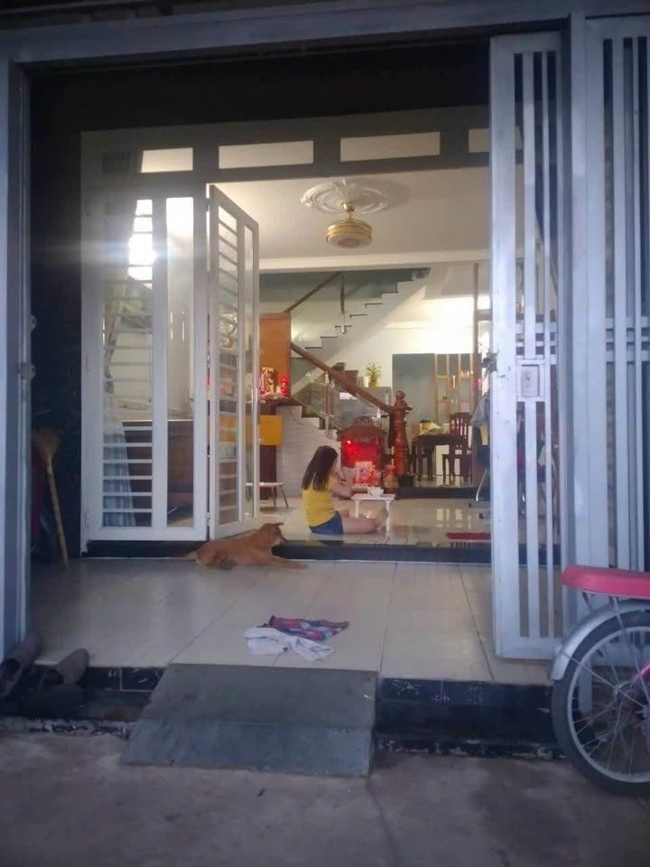 Nhà Đẹp 2PN, 2 Lầu, DT 67m² Đường Lê Thị Dung, Bình Chánh - Giá 1.75 Tỷ