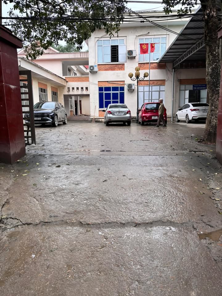 Bán Gấp Nhà 170m² Trung Môn, Hà Giang - 4 Phòng Trọ Sẵn Sàng Kinh Doanh