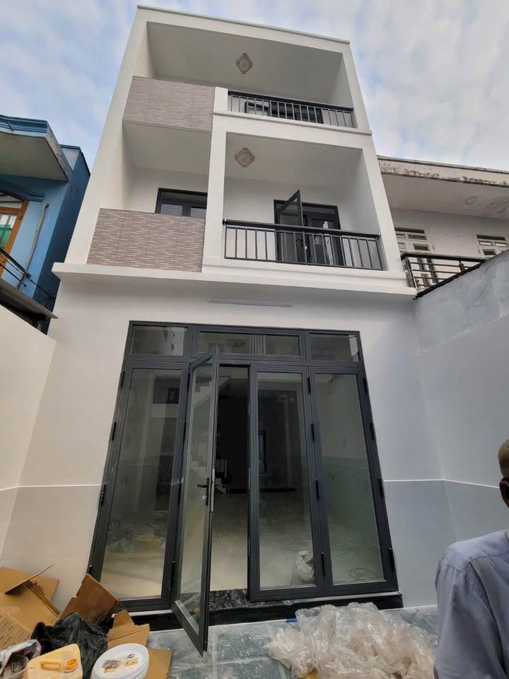 Nhà riêng Quận 12 75m² - 12 triệu/tháng - Ô tô vào tận nhà!