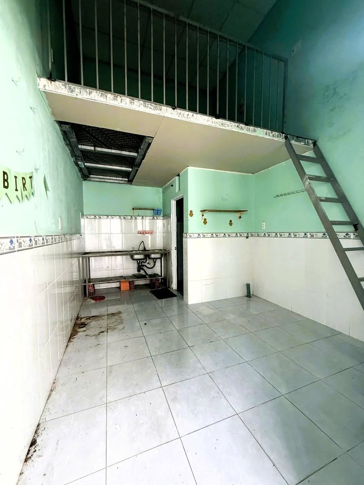 Cho Thuê Nhà Nguyên Căn Linh Tây 30m² Hẻm Xe Hơi - 4.5 Triệu/Tháng