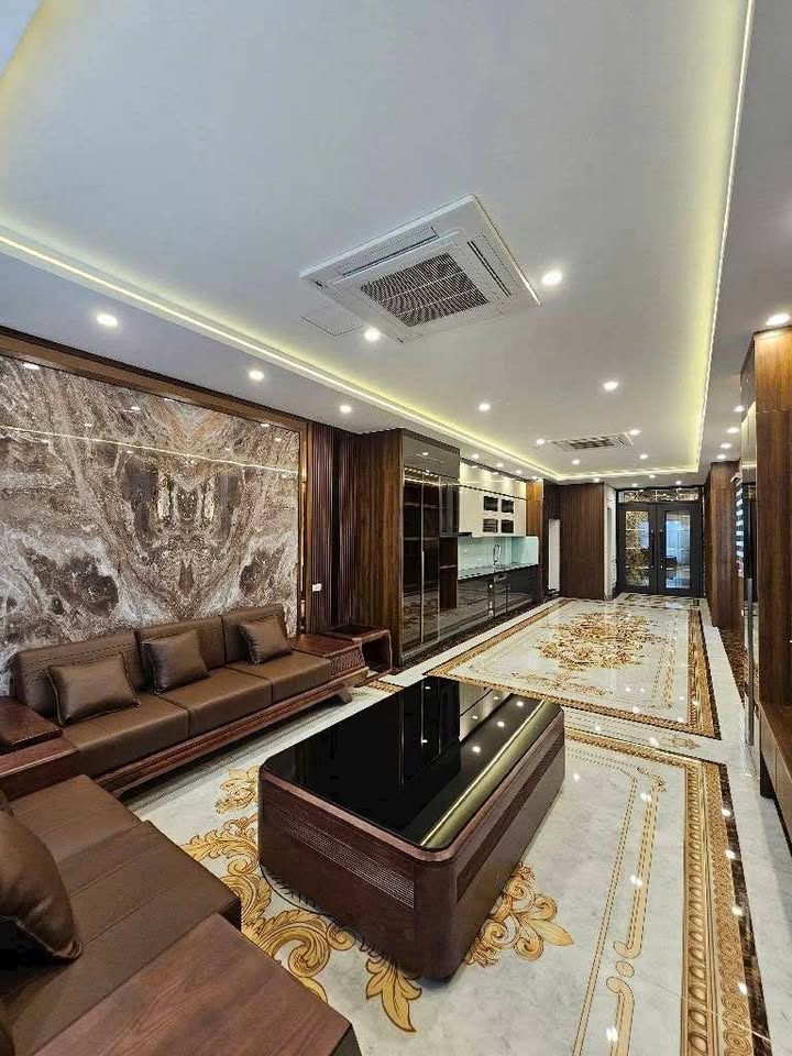 Nhà Phố Kẻ Tạnh, Giang Biên 78m² giá 25 tỷ - Mặt tiền kinh doanh đắc địa!