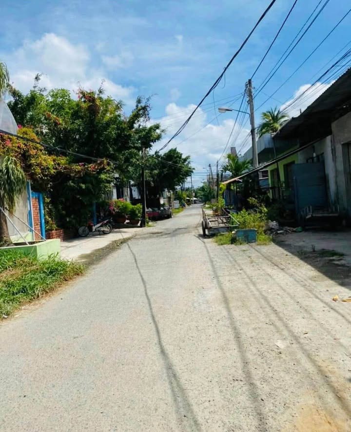 Đất nền Lương Thế Trân 5 Cà Mau 300m² - Sổ hồng chính chủ