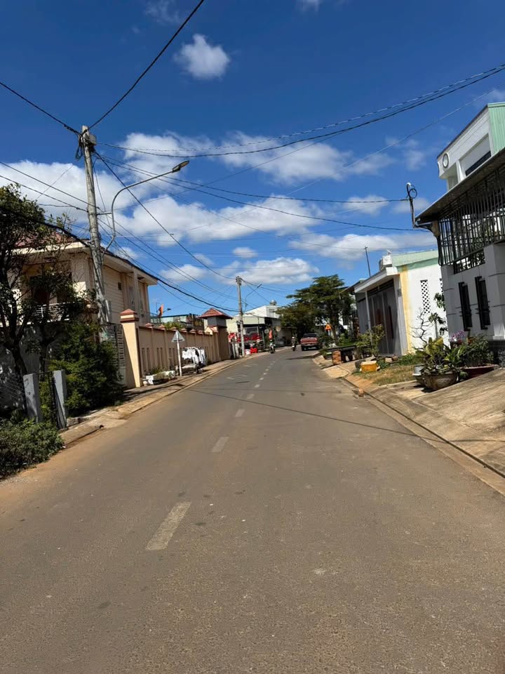 Bán Đất Mặt Tiền Ngô Thì Nhậm, Gia Lai - 130m² Giá 1.65 Tỷ